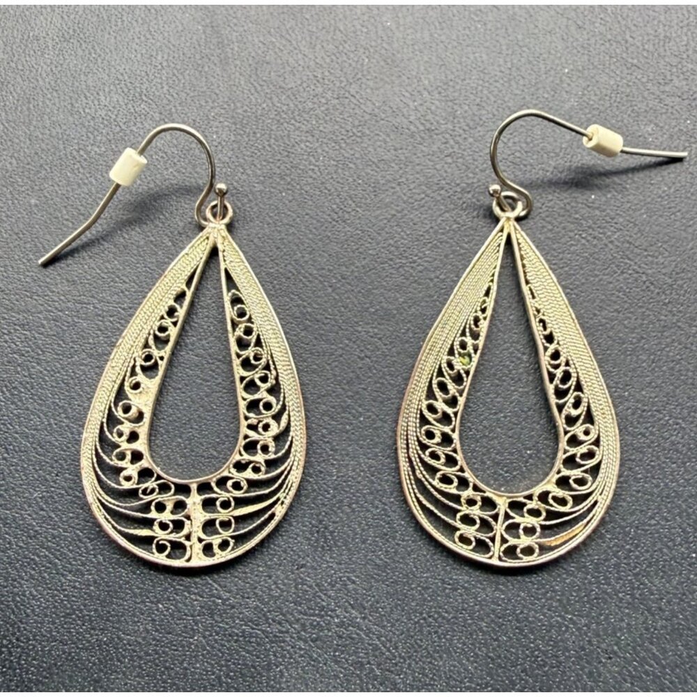 Filagree Mixed Metal Silver Toned Ethnic Filigree Dangle Earrings Fishhook Backi